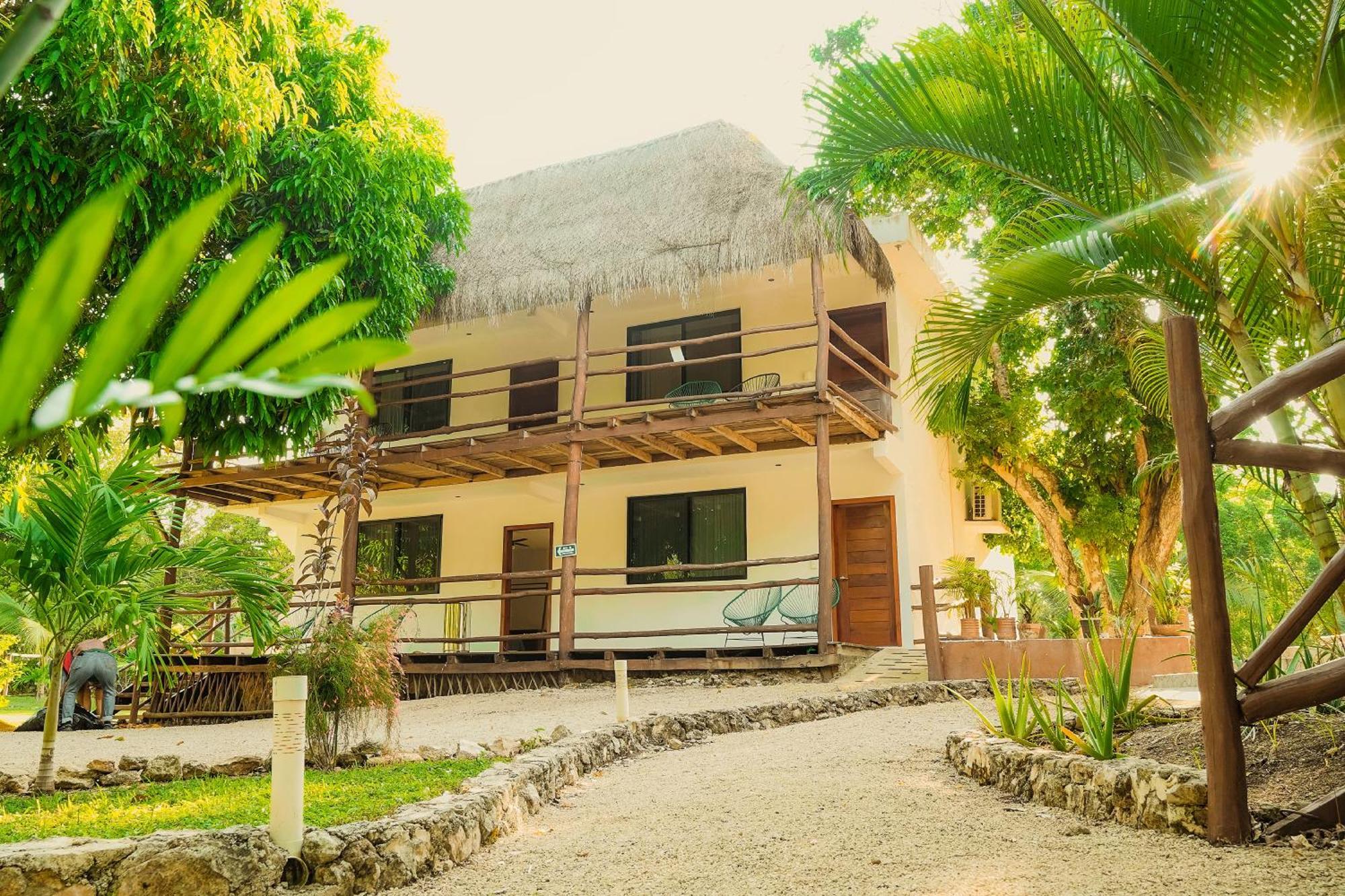 Royal Palm Bacalar Cabanas & Lagoon Club 外观 照片
