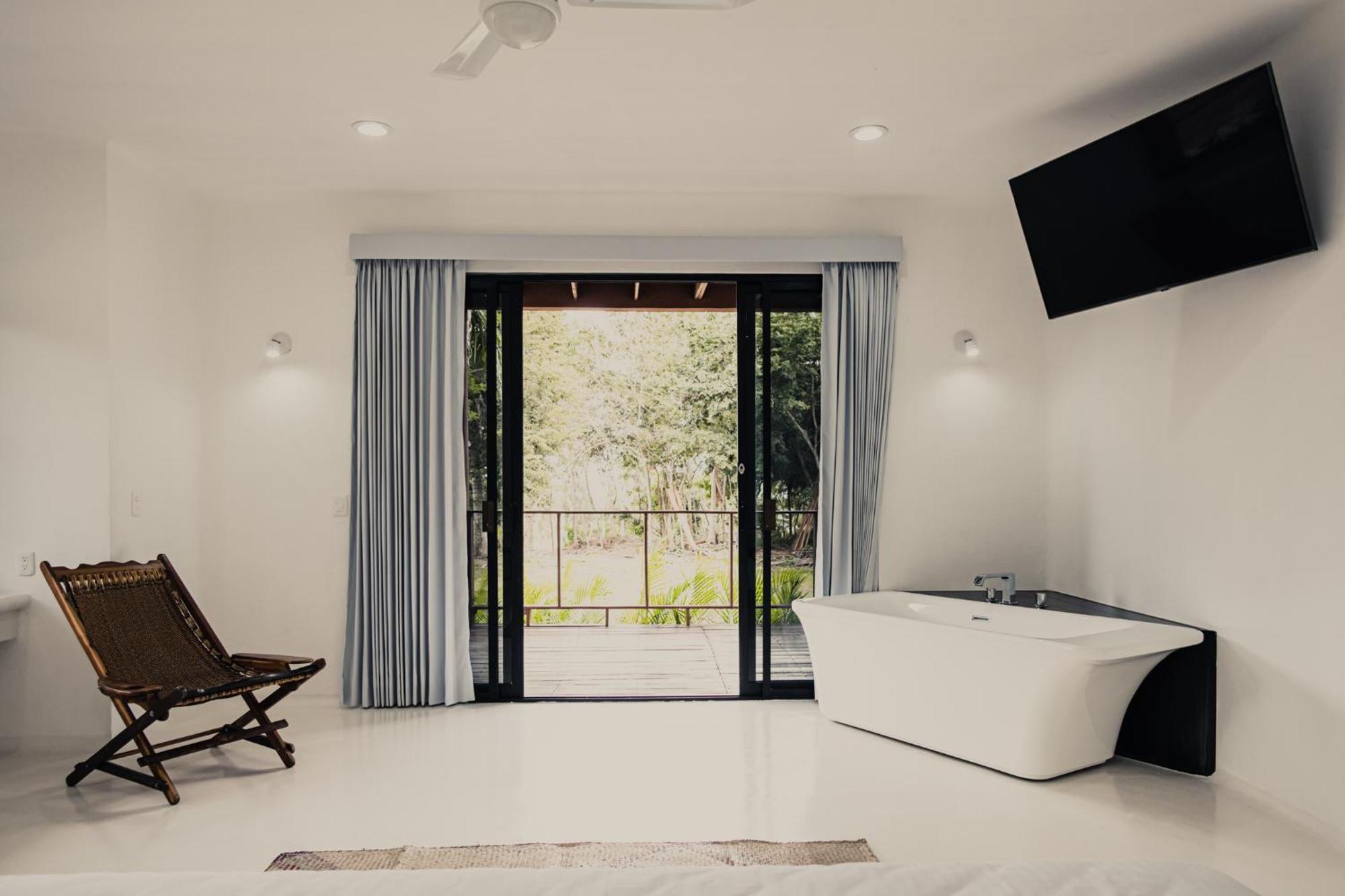 Royal Palm Bacalar Cabanas & Lagoon Club 外观 照片