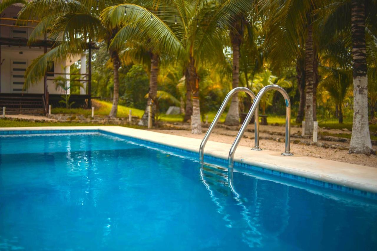 Royal Palm Bacalar Cabanas & Lagoon Club 外观 照片